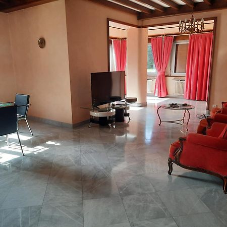 Goutanou 01200 Bed & Breakfast Chatillon-en-Michaille Bagian luar foto